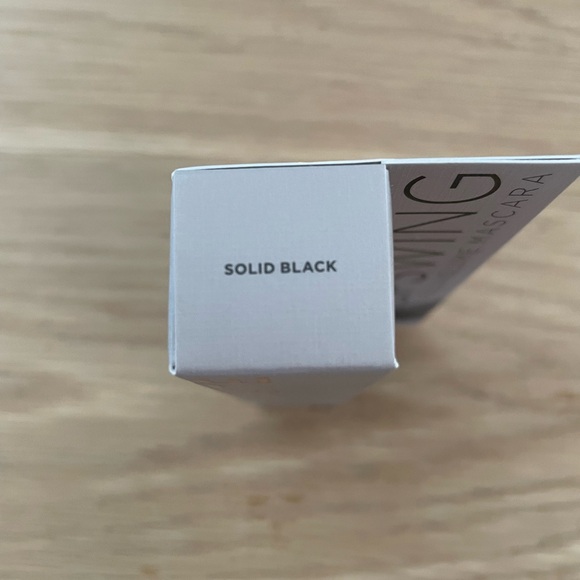 Bite Beauty Upswing Mascara in Rose Gold Packaging - Picture 2 of 3